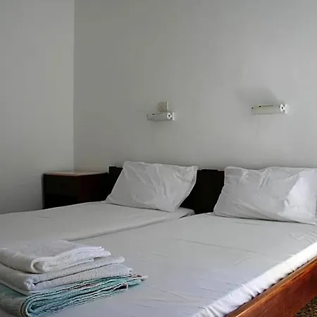 Otel Korali Antiparos Town