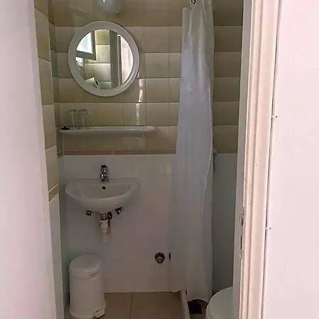 Otel Korali